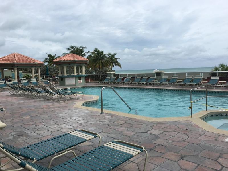 Hollywood Beach Tower Exterior foto